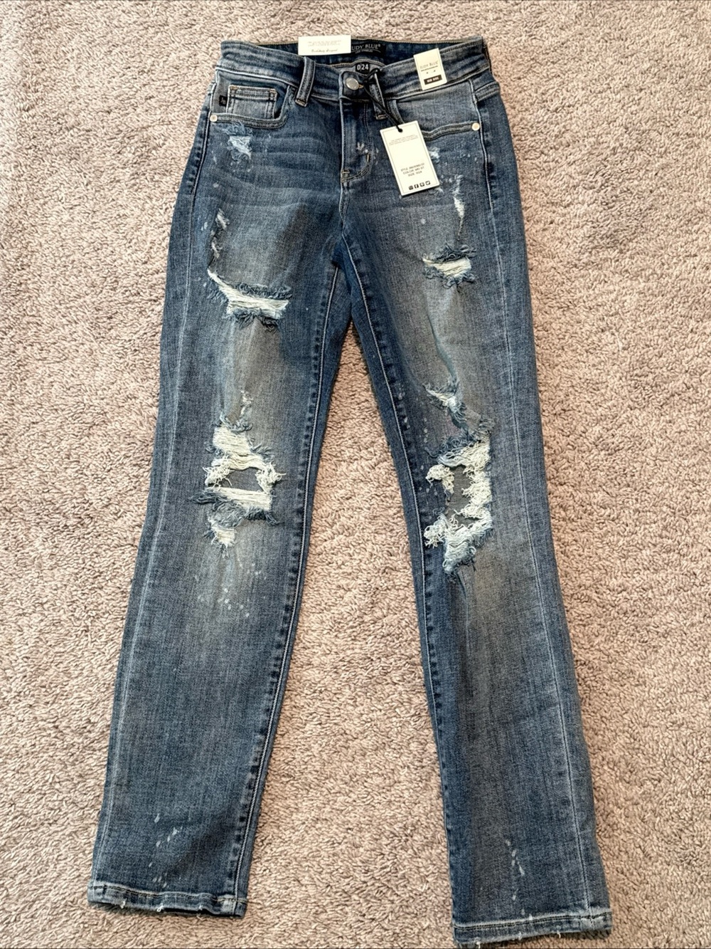 Judy Blue Distressed Boyfriend Fit Paint Spot Blue Jeans - Size 0/24 NWT
